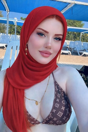 Azra — İstanbul escort ilan fotoğrafı 5