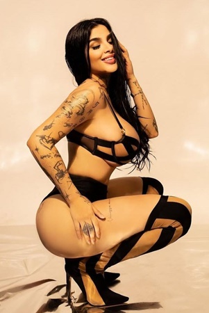 Elizabeth Bakırköy — İstanbul escort ilan fotoğrafı 3